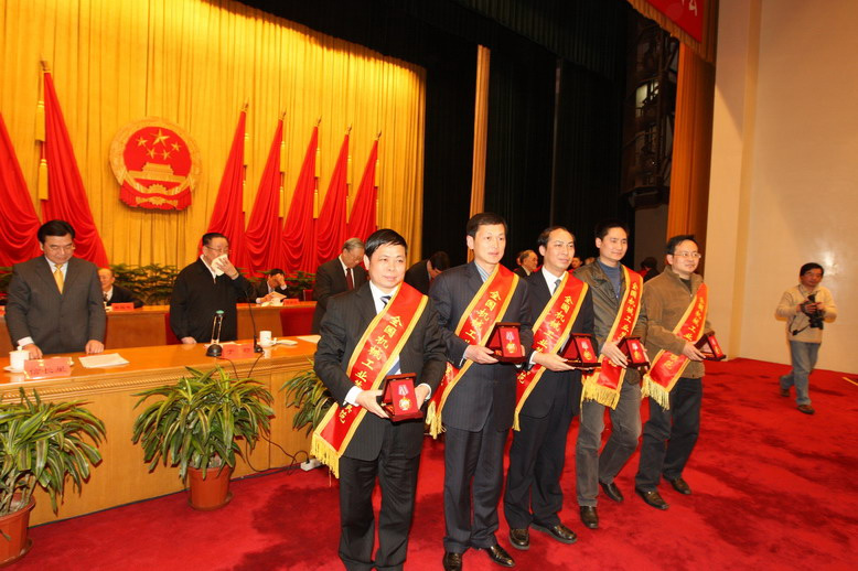 J9���λ�-������Ϸ��һƷ��