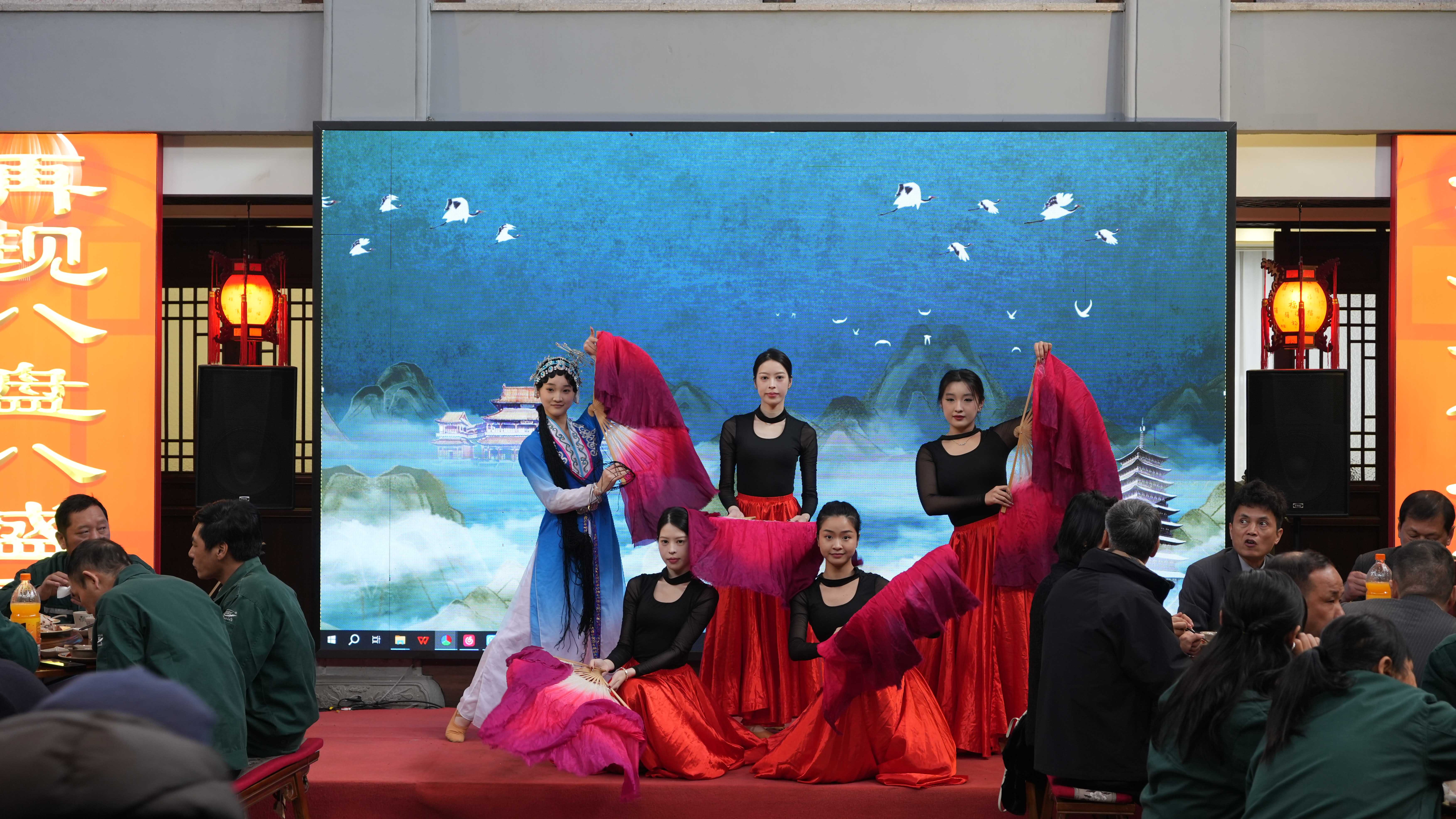 J9���λ�-������Ϸ��һƷ��